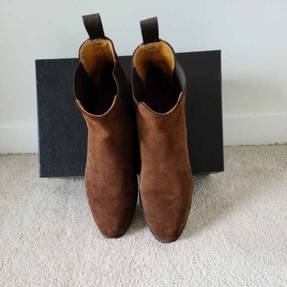 Chelsea Boots - Picture 6 of 9